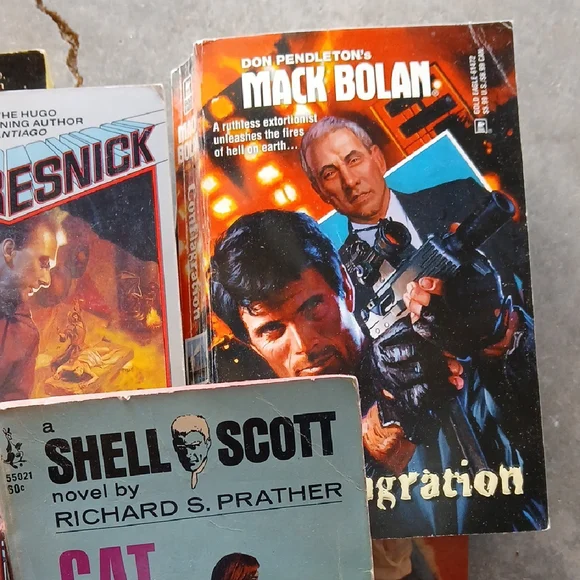 Vintage Spy and Thriller Paperback Book Collection - Picture 2 of 5